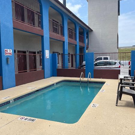 Airport Inn & Suites Corpus Christi Bagian luar foto